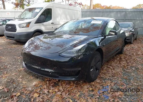 2023 Tesla Model 3 Rear-Wheel Drive z USA, uszkodzony, nr VIN 5YJ3E1EA6PF482216